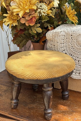 Vintage yellow gold covered - yellow,